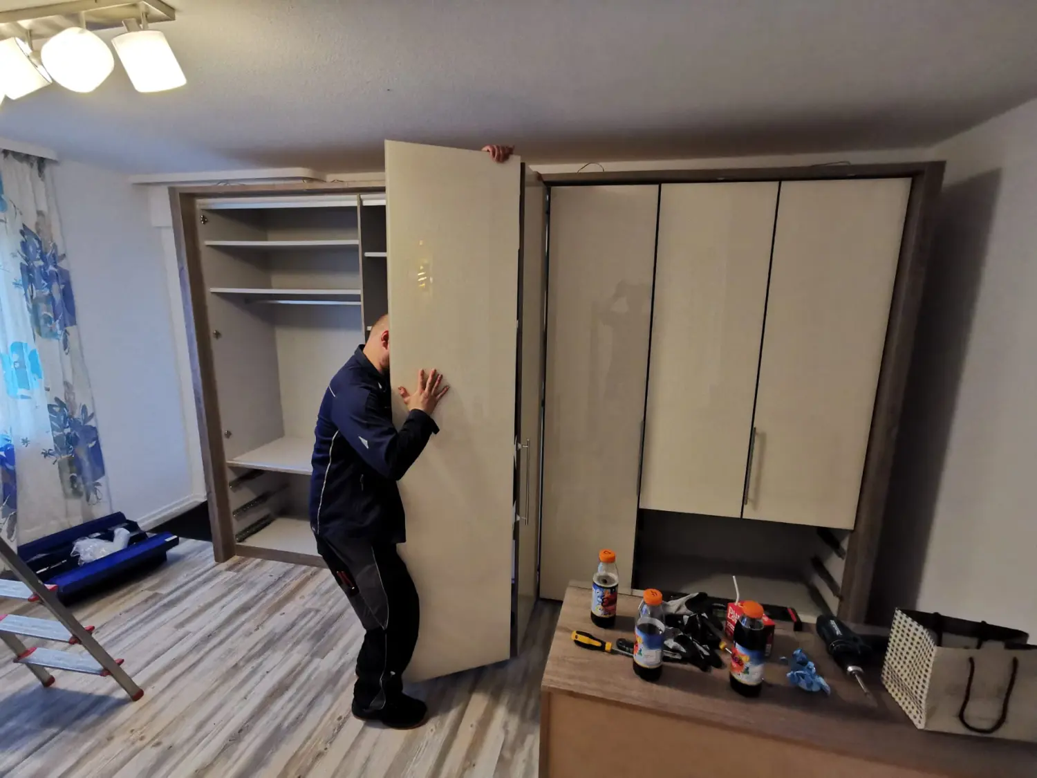 Hausmeister/ Handwerker von Emin Abi Transporte